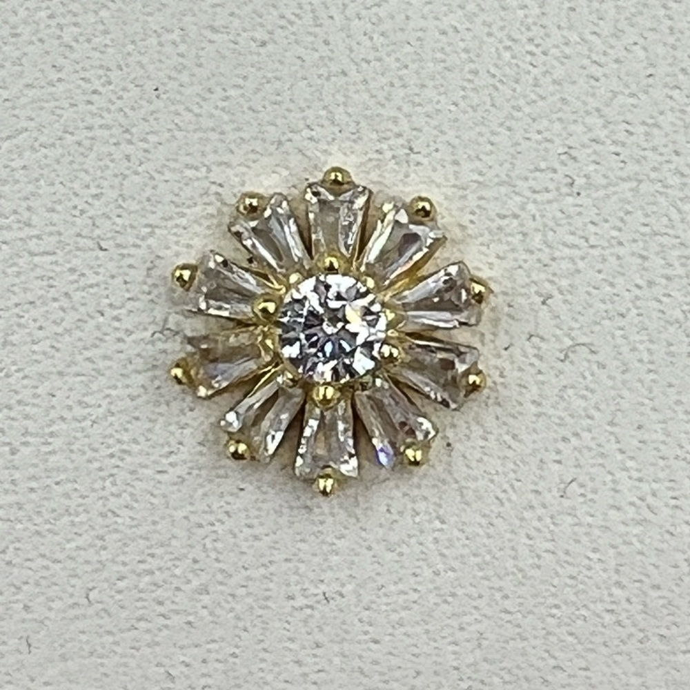 RACHEL ASHWELL, STERLING SILVER WITH CUBIC ZIRCONIA 2 STUD EARRINGS, GOLD COLOR - Picture 4 of 16